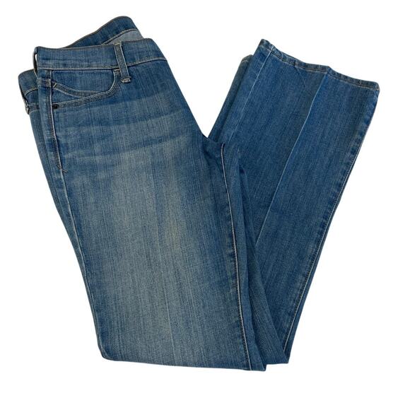 Old Navy Size 8 Jeans The Diva Fit Bootcut Medium Wash Denim Women Pants - Picture 2 of 7